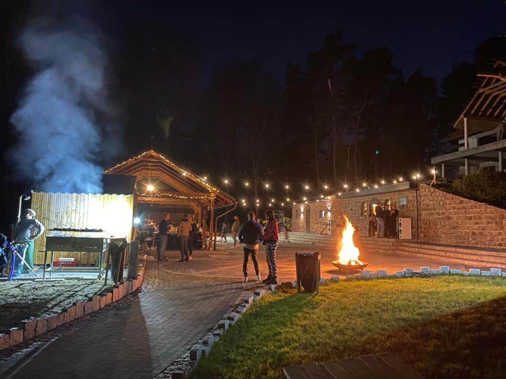 Domki Loft Park Lägenhet Skape Exteriör bild